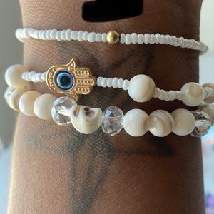 Enlightened skulls bracelet